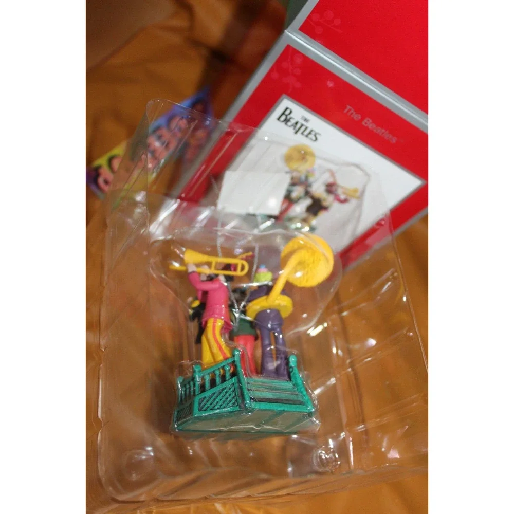 Carlton Cards Heirloom The Beatles Yellow Submarine 120 Christmas Ornament 2010